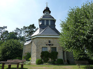 Die Weingartenkapelle in Naumburg, geweiht zu Ehren der Gottesmutter Maria (Foto: Karl-Franz Thiede)